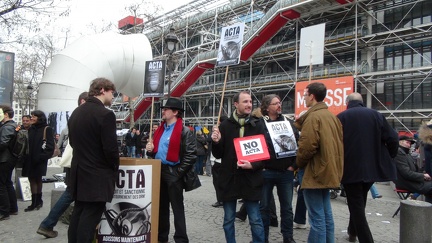 Manifestation_anti_ACTA_Paris_10_mars_2012_10