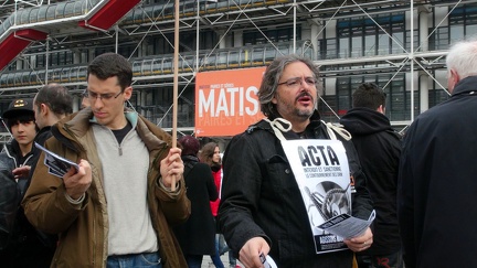 Manifestation_anti_ACTA_Paris_10_mars_2012_15