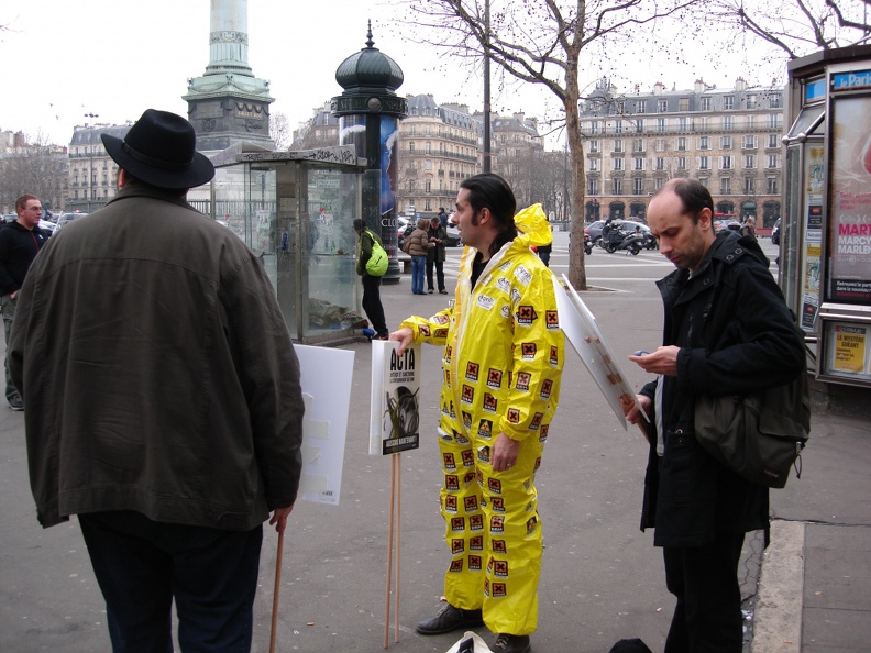 Manifestation_anti_ACTA_Paris_25_fevrier_2012_027.jpg
