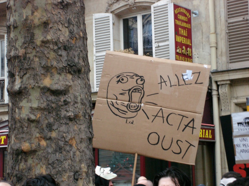 Manifestation_anti_ACTA_Paris_25_fevrier_2012_068.jpg