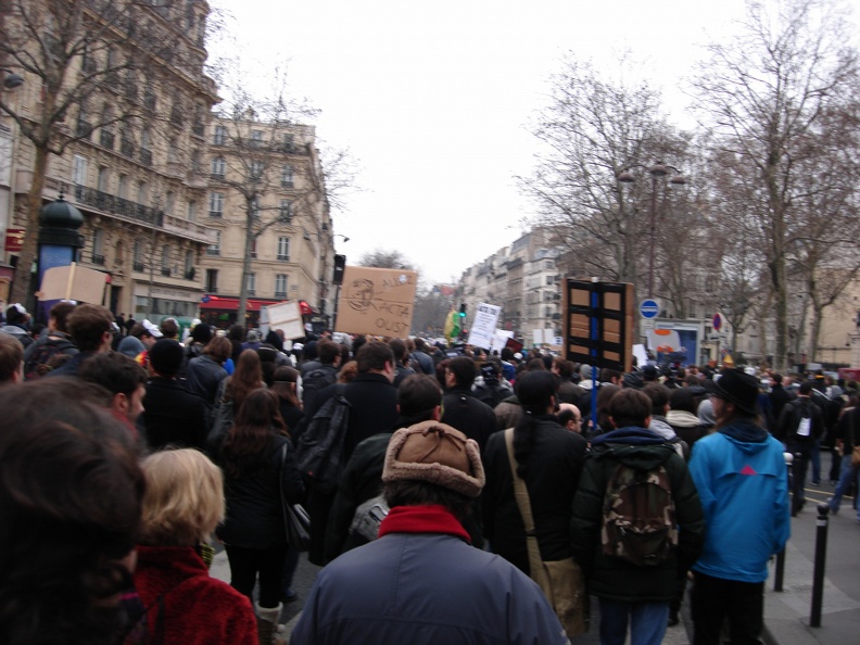 Manifestation_anti_ACTA_Paris_25_fevrier_2012_081.jpg