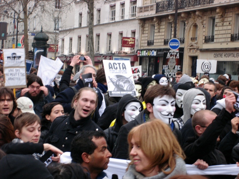 Manifestation_anti_ACTA_Paris_25_fevrier_2012_095.jpg