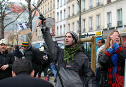 Manifestation_anti_ACTA_Paris_25_fevrier_2012_par_Luc_Fievet_07