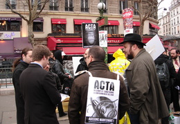 Manifestation_anti_ACTA_Paris_25_fevrier_2012_032