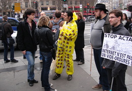Manifestation_anti_ACTA_Paris_25_fevrier_2012_052