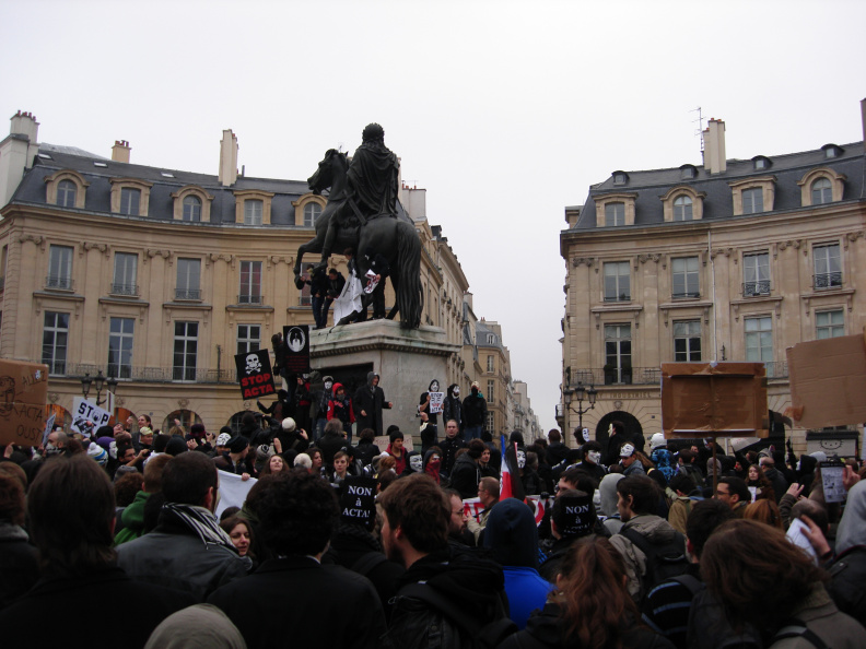 Manifestation_anti_ACTA_Paris_25_fevrier_2012_117.jpg