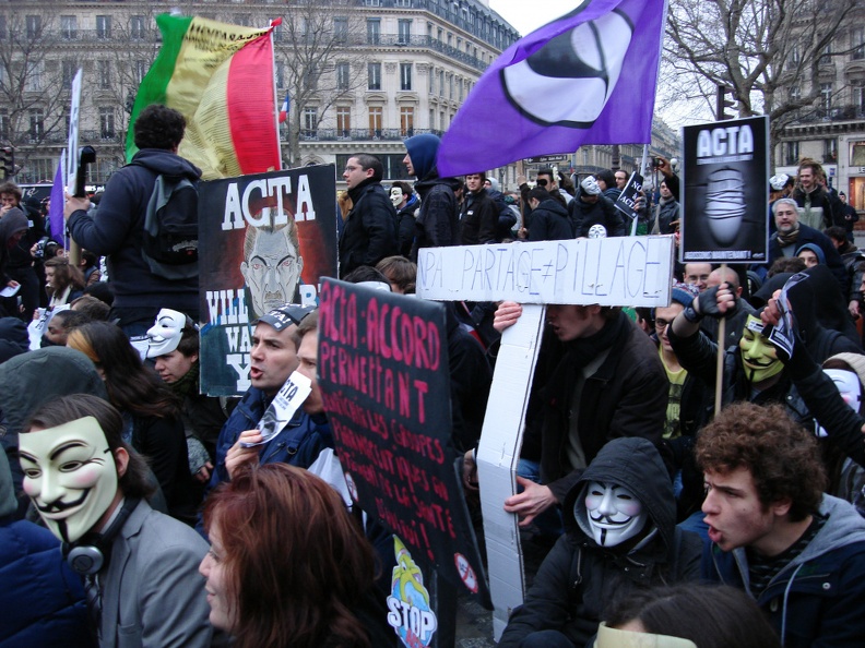 Manifestation_anti_ACTA_Paris_25_fevrier_2012_134.jpg