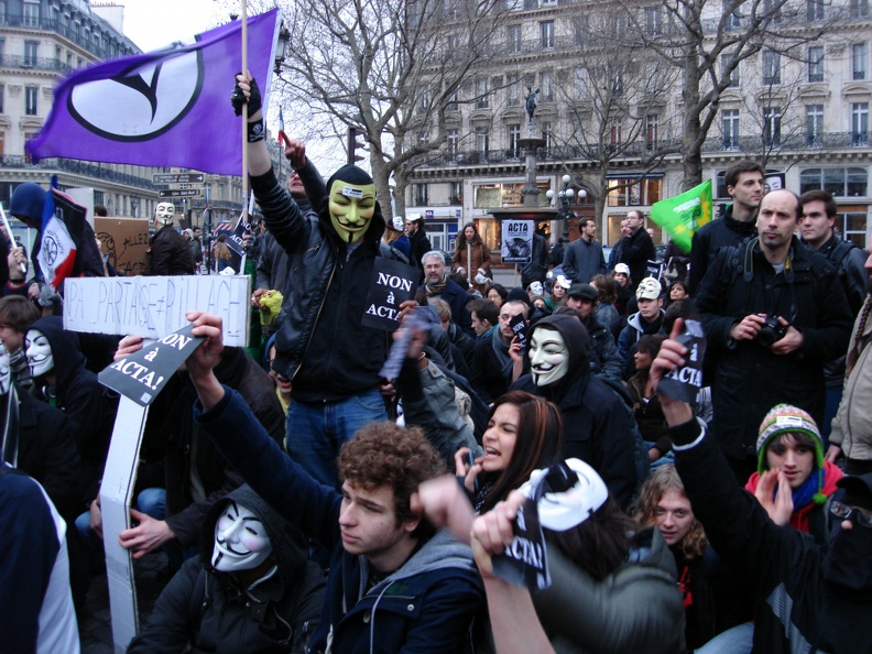 Manifestation_anti_ACTA_Paris_25_fevrier_2012_141.jpg