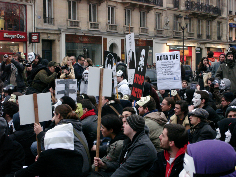 Manifestation_anti_ACTA_Paris_25_fevrier_2012_143.jpg