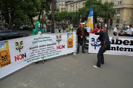Manifestation_anti_ACTA_9_juin_2012_005