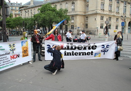 Manifestation_anti_ACTA_9_juin_2012_007