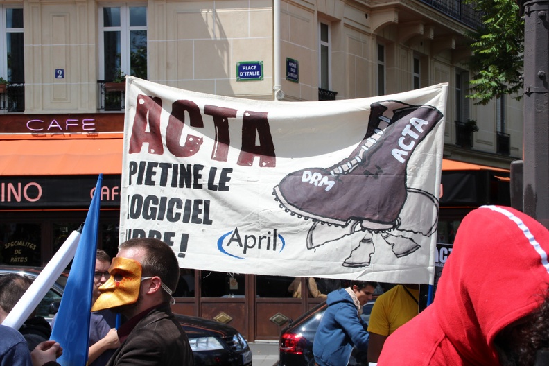 Manifestation_anti_ACTA_9_juin_2012_034.jpg