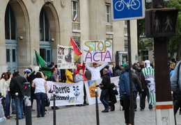 Manifestation_anti_ACTA_9_juin_2012_048