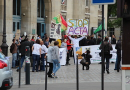 Manifestation_anti_ACTA_9_juin_2012_049