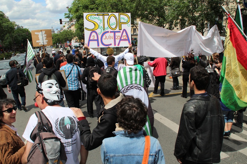 Manifestation_anti_ACTA_9_juin_2012_065.jpg