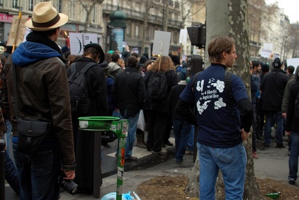 Manifestation_anti_ACTA_Paris_25_fevrier_2012_par_Luc_Fievet_05